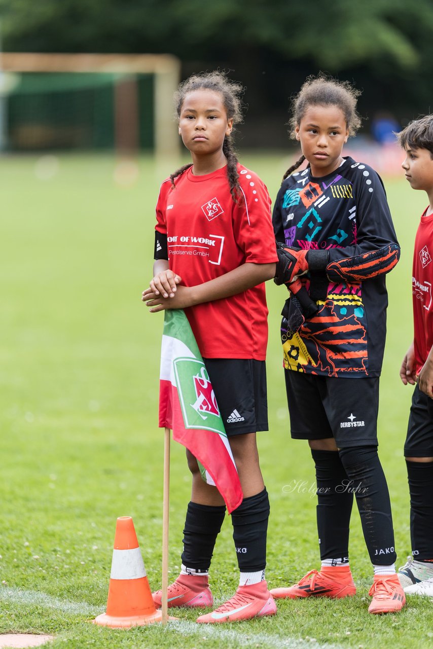 Bild 110 - Loewinnen Cup